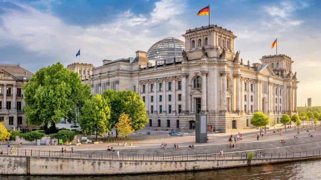 Bundestag beschließt Pflegestärkungsgesetzt